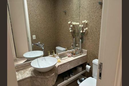 Apartamento à venda com 212m², 3 quartos e 4 vagas