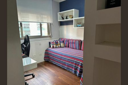 Apartamento à venda com 212m², 3 quartos e 4 vagas