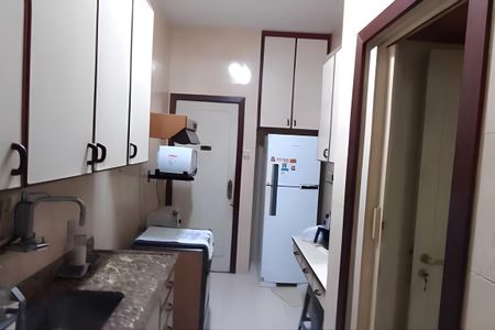 Apartamento à venda com 102m², 3 quartos e sem vaga