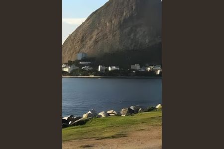 Apartamento à venda com 102m², 3 quartos e sem vaga