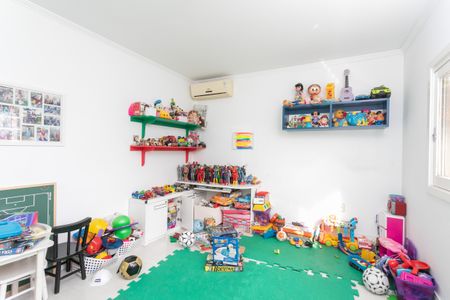 Casa à venda com 500m², 5 quartos e 6 vagas Casa à venda com 500m², 5 quartos e 6 vagasQuarto 1