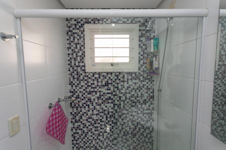 Casa à venda com 500m², 5 quartos e 6 vagas Casa à venda com 500m², 5 quartos e 6 vagasBanheiro da Suite 1