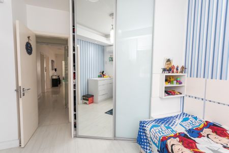 Casa à venda com 500m², 5 quartos e 6 vagas Casa à venda com 500m², 5 quartos e 6 vagasSuite 2