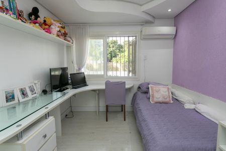 Casa à venda com 500m², 5 quartos e 6 vagas Casa à venda com 500m², 5 quartos e 6 vagasSuite 1