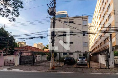 Apartamento à venda com 86m², 2 quartos e 1 vaga Apartamento à venda com 86m², 2 quartos e 1 vagaFachada