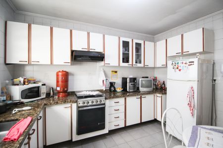 Apartamento à venda com 86m², 2 quartos e 1 vaga Apartamento à venda com 86m², 2 quartos e 1 vagaCozinha