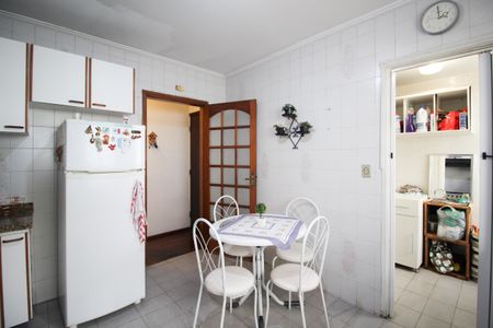 Apartamento à venda com 86m², 2 quartos e 1 vaga Apartamento à venda com 86m², 2 quartos e 1 vagaCozinha