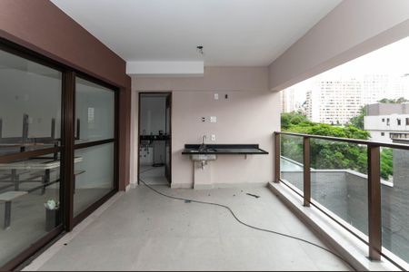 Apartamento à venda com 261m², 4 quartos e 3 vagas Apartamento à venda com 261m², 4 quartos e 3 vagasVaranda Gourmet