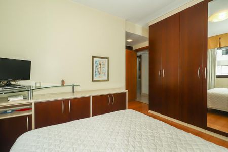 Apartamento à venda com 121m², 2 quartos e 2 vagasQuarto 1