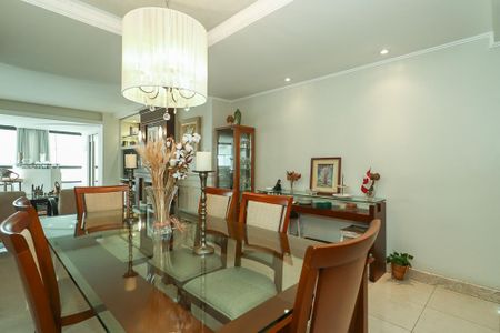 Apartamento à venda com 121m², 2 quartos e 2 vagasSala de Jantar