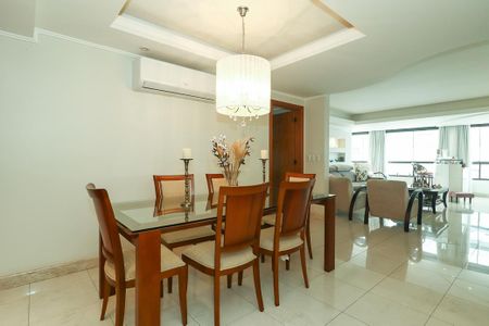 Apartamento à venda com 121m², 2 quartos e 2 vagasSala de Jantar