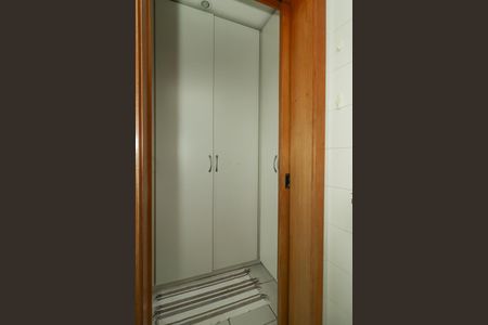 Apartamento à venda com 121m², 2 quartos e 2 vagasÁrea de Serviço