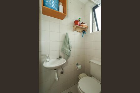 Apartamento à venda com 121m², 2 quartos e 2 vagasBanheiro de serviço