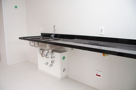 Apartamento à venda com 144m², 3 quartos e sem vaga Apartamento à venda com 144m², 3 quartos e sem vagaCozinha