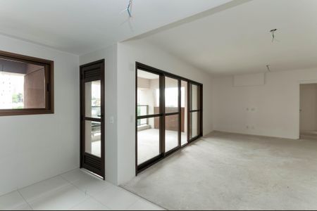 Apartamento à venda com 144m², 3 quartos e 3 vagas Apartamento à venda com 144m², 3 quartos e 3 vagasCozinha