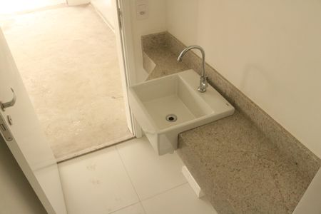 Apartamento à venda com 144m², 3 quartos e 3 vagasLavabo