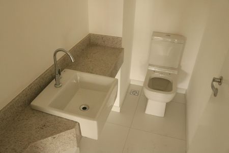 Apartamento à venda com 144m², 3 quartos e 3 vagasLavabo