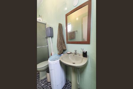 Apartamento à venda com 84m², 2 quartos e 1 vaga Apartamento à venda com 84m², 2 quartos e 1 vagaBanheiro