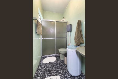 Apartamento à venda com 84m², 2 quartos e 1 vaga Apartamento à venda com 84m², 2 quartos e 1 vagaBanheiro