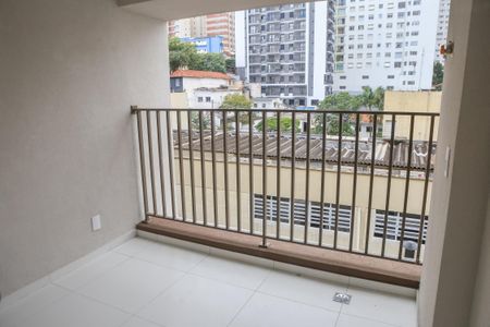 Apartamento à venda com 144m², 3 quartos e 3 vagas Apartamento à venda com 144m², 3 quartos e 3 vagasCozinha e Área de Serviço