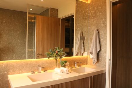 Apartamento à venda com 181m², 3 quartos e 3 vagasBanheiro da Suíte 1