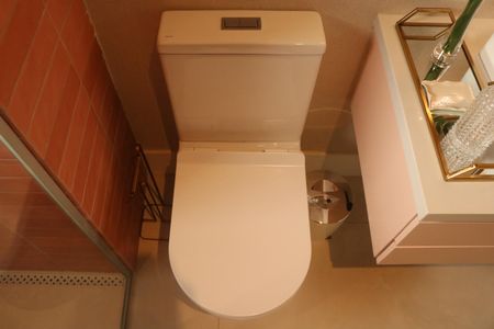 Apartamento à venda com 181m², 3 quartos e 3 vagasBanheiro da Suíte 2