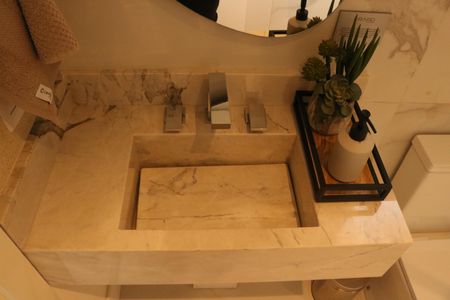 Apartamento à venda com 181m², 3 quartos e 3 vagasBanheiro 1