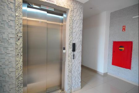 Apartamento à venda com 52m², 2 quartos e 1 vaga Apartamento à venda com 52m², 2 quartos e 1 vagaÁrea comum