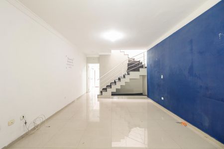 Casa à venda com 280m², 3 quartos e 2 vagas Casa à venda com 280m², 3 quartos e 2 vagasSala