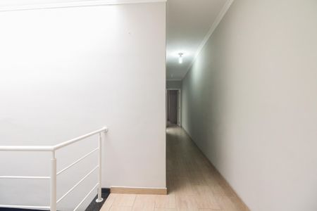 Casa à venda com 280m², 3 quartos e 2 vagas Casa à venda com 280m², 3 quartos e 2 vagasCorredor de Acesso