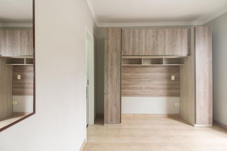 Casa à venda com 280m², 3 quartos e 2 vagas Casa à venda com 280m², 3 quartos e 2 vagasSuíte 3