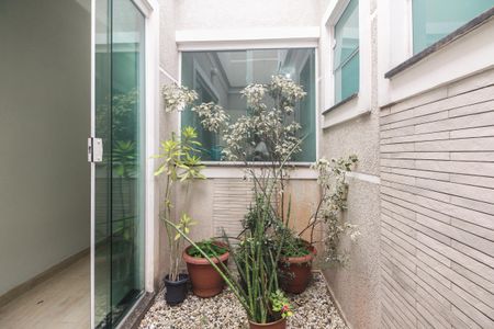 Casa à venda com 280m², 3 quartos e 2 vagas Casa à venda com 280m², 3 quartos e 2 vagasJardim de Inverno