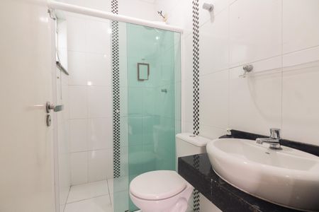 Casa à venda com 280m², 3 quartos e 2 vagas Casa à venda com 280m², 3 quartos e 2 vagasBanheiro Suíte 3