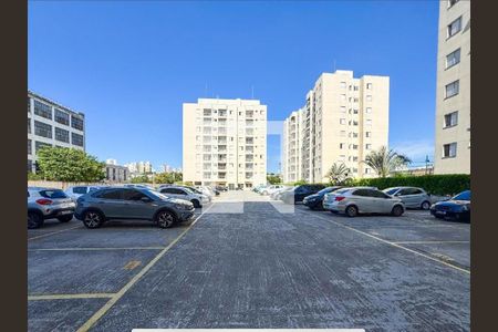 Apartamento à venda com 65m², 3 quartos e 1 vaga Apartamento à venda com 65m², 3 quartos e 1 vagaÁrea comum - Garagem