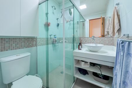 Apartamento à venda com 65m², 3 quartos e 1 vaga Apartamento à venda com 65m², 3 quartos e 1 vagaBanheiro