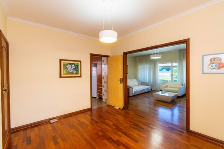 Casa à venda com 280m², 3 quartos e 5 vagas Casa à venda com 280m², 3 quartos e 5 vagasSala de Jantar