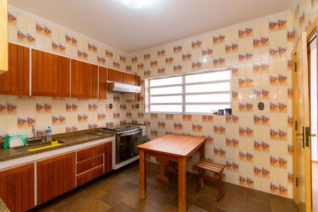 Casa à venda com 280m², 3 quartos e 5 vagas Casa à venda com 280m², 3 quartos e 5 vagasCozinha