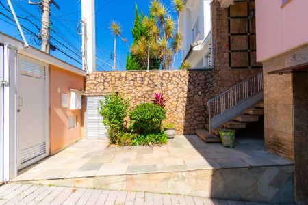 Casa à venda com 280m², 3 quartos e 5 vagas Casa à venda com 280m², 3 quartos e 5 vagasÁrea comum