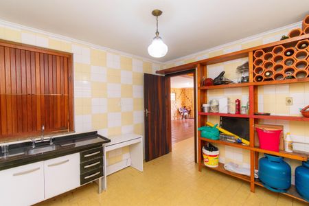 Casa à venda com 280m², 3 quartos e 5 vagas Casa à venda com 280m², 3 quartos e 5 vagasEdícula