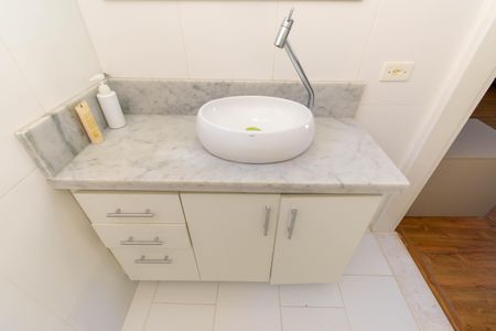 Casa à venda com 280m², 3 quartos e 5 vagas Casa à venda com 280m², 3 quartos e 5 vagasBanheiro da Suíte 2