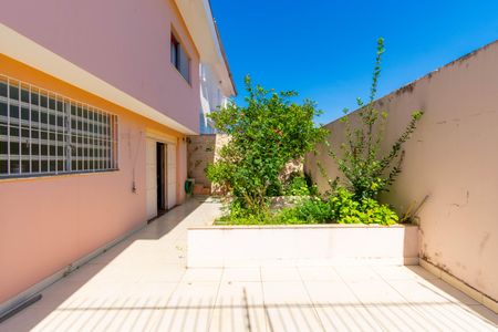 Casa à venda com 280m², 3 quartos e 5 vagas Casa à venda com 280m², 3 quartos e 5 vagasÁrea comum