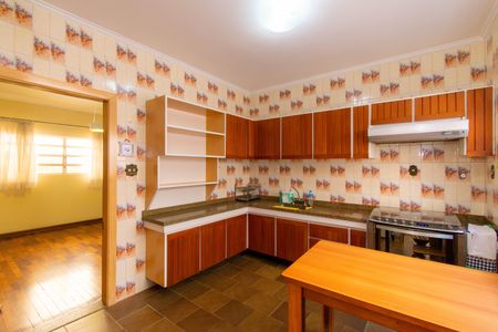 Casa à venda com 280m², 3 quartos e 5 vagas Casa à venda com 280m², 3 quartos e 5 vagasCozinha