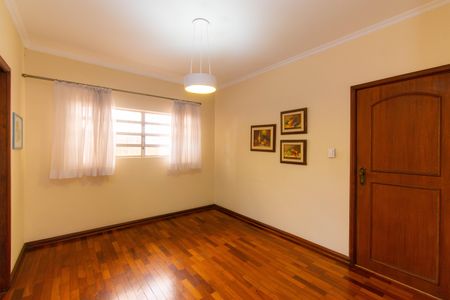 Casa à venda com 280m², 3 quartos e 5 vagas Casa à venda com 280m², 3 quartos e 5 vagasSala de Jantar