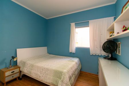 Casa à venda com 280m², 3 quartos e 5 vagas Casa à venda com 280m², 3 quartos e 5 vagasQuarto