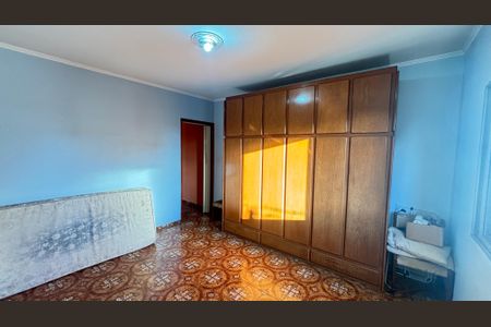 Casa à venda com 157m², 3 quartos e 2 vagas Casa à venda com 157m², 3 quartos e 2 vagasQuarto 1