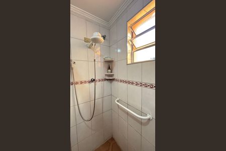 Casa à venda com 157m², 3 quartos e 2 vagas Casa à venda com 157m², 3 quartos e 2 vagasBanheiro