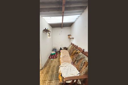 Casa à venda com 157m², 3 quartos e 2 vagas Casa à venda com 157m², 3 quartos e 2 vagasQuarto da Area de Serviço