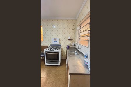 Casa à venda com 157m², 3 quartos e 2 vagas Casa à venda com 157m², 3 quartos e 2 vagasCozinha