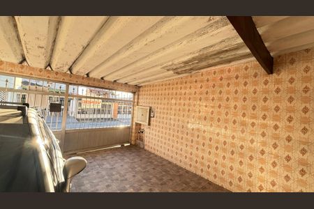 Casa à venda com 157m², 3 quartos e 2 vagas Casa à venda com 157m², 3 quartos e 2 vagasGaragem