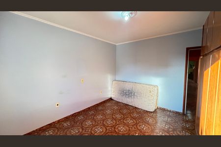 Casa à venda com 157m², 3 quartos e 2 vagas Casa à venda com 157m², 3 quartos e 2 vagasQuarto 1